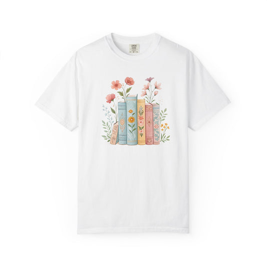 Floral Book Lover T-shirt - Perfect for Students, Book Clubs, Gift for Libraries, Cozy Reads - Literary Floral Tee, Bookish Gift, Spring